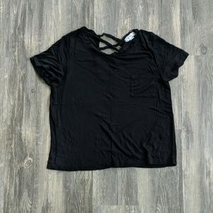 Crop top Tee with Pocket and Detailed back